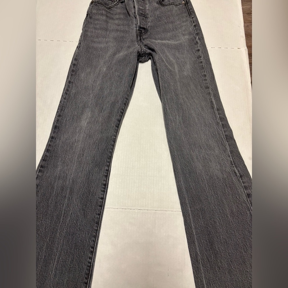 Levi’s Ribcage Flare button fly , size 25 - Picture 13 of 16